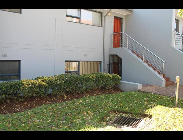 1 BEDROOM TOWNHOUSE FOR SALE IN ORIEL